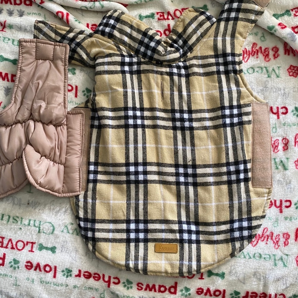 REVERSIBLE RAINCOAT FOR DOGS